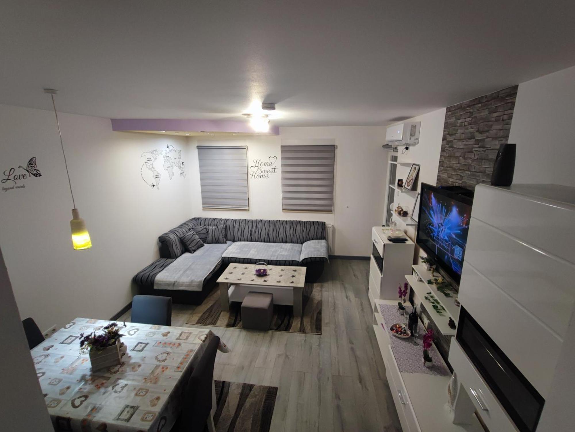 Stan Na Dan Apartman Krisfil Prnjavor Kültér fotó